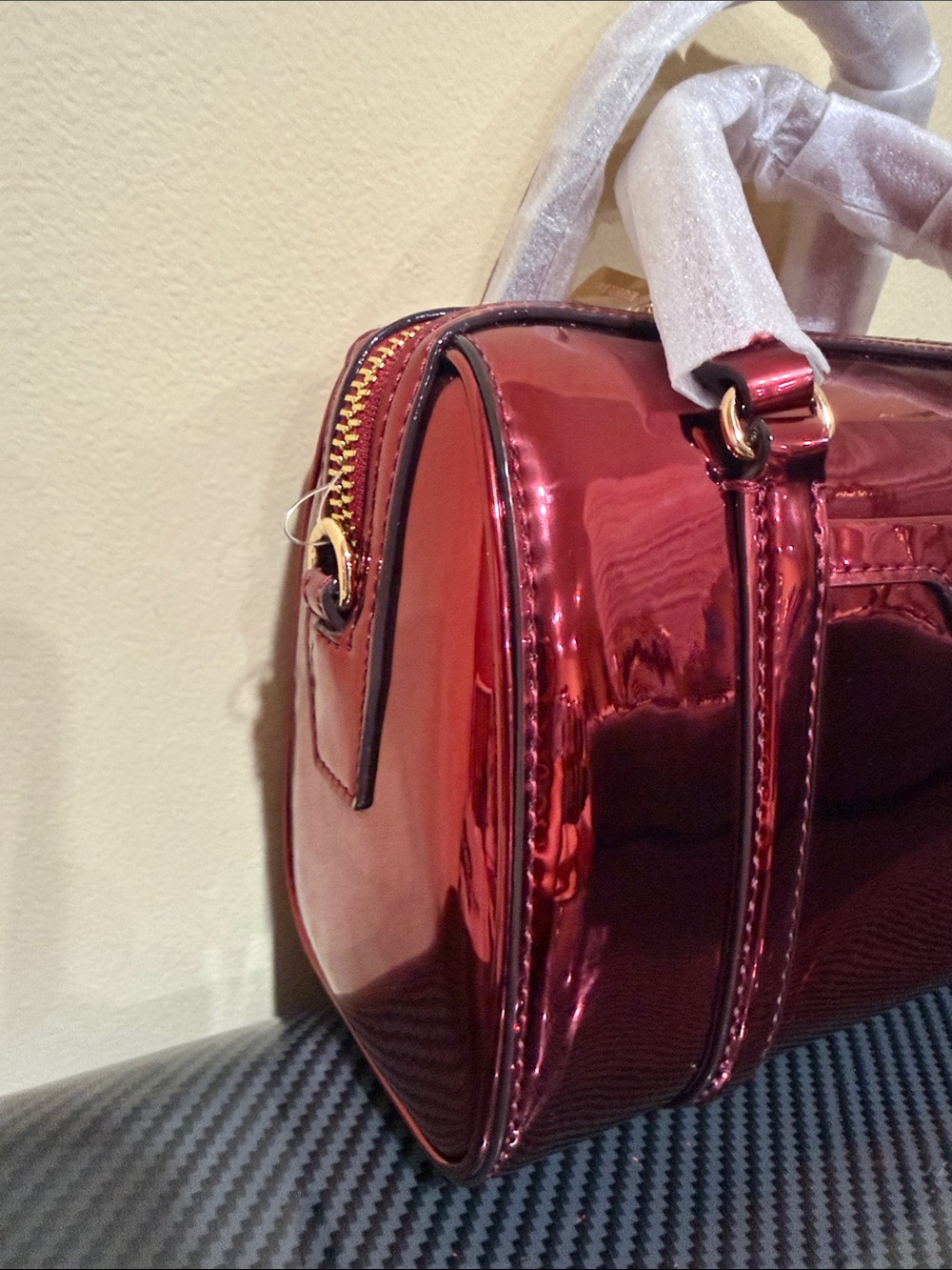 Michael Kors Metallic Red wine Mini Bowling Satchel Michael Kors Crossbody New - Picture 3 of 12